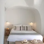 Native Eco * Imerovigli (Santorini)
